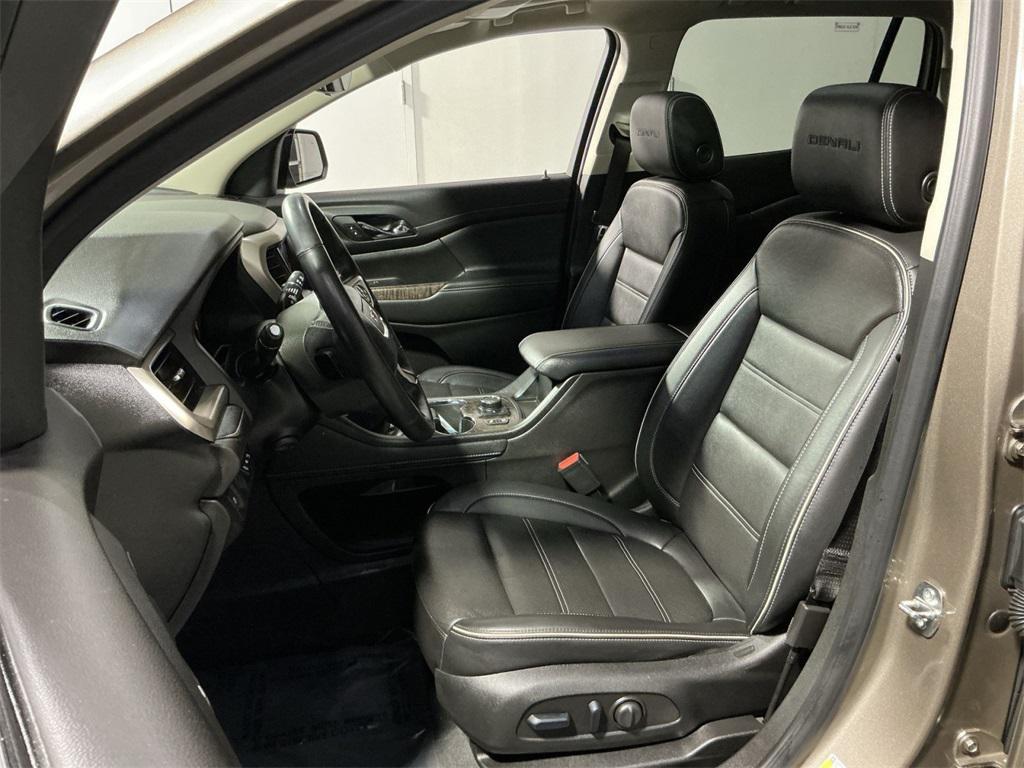 used 2023 GMC Acadia car, priced at $34,000