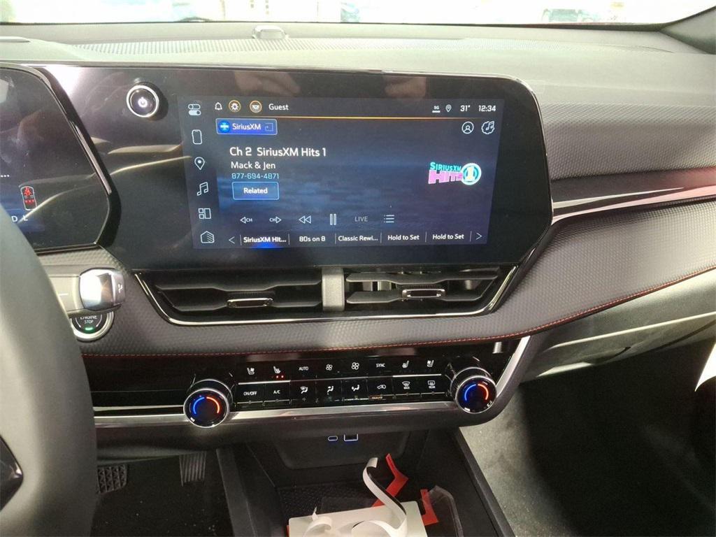 new 2025 Chevrolet Equinox car, priced at $32,000