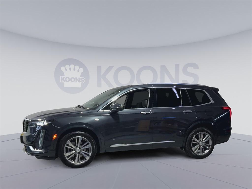 used 2022 Cadillac XT6 car, priced at $35,000