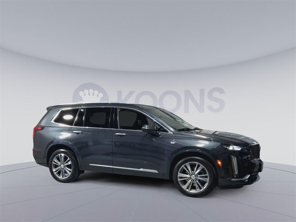 used 2022 Cadillac XT6 car, priced at $35,000