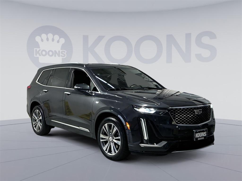 used 2022 Cadillac XT6 car, priced at $35,000