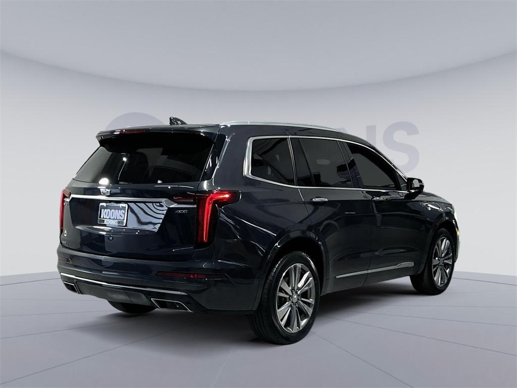 used 2022 Cadillac XT6 car, priced at $35,000