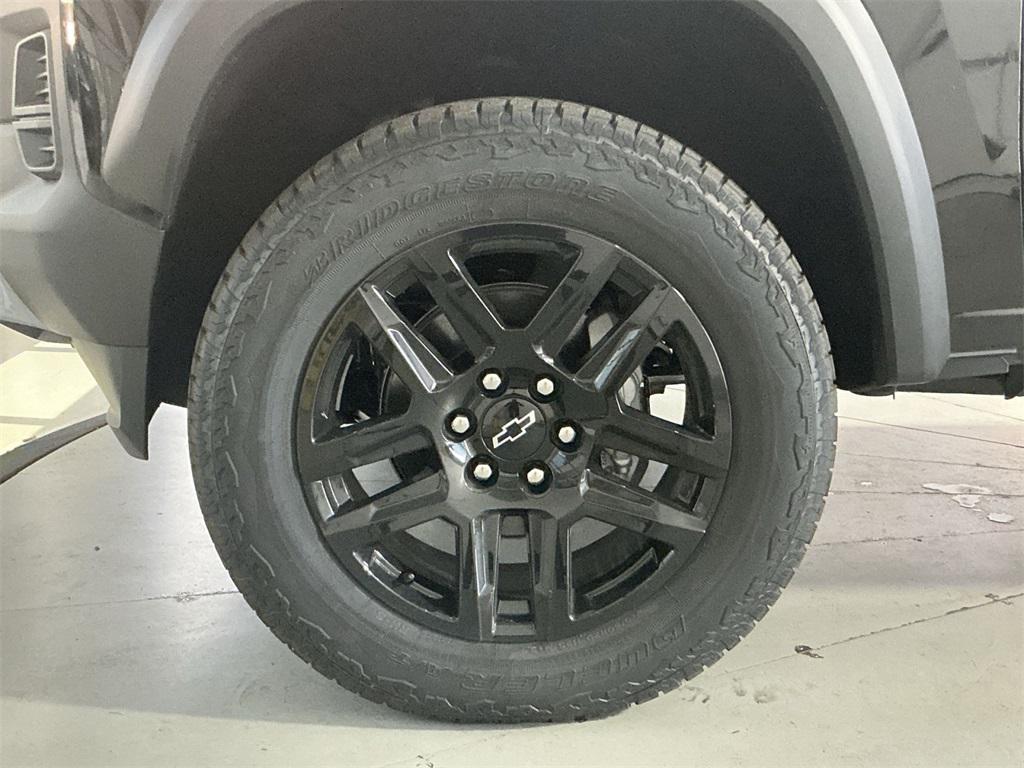 new 2025 Chevrolet Colorado car, priced at $44,314