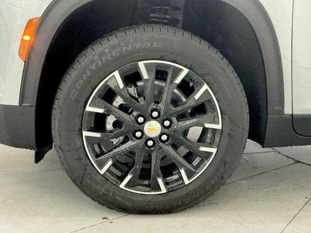 new 2025 Chevrolet Traverse car, priced at $42,500