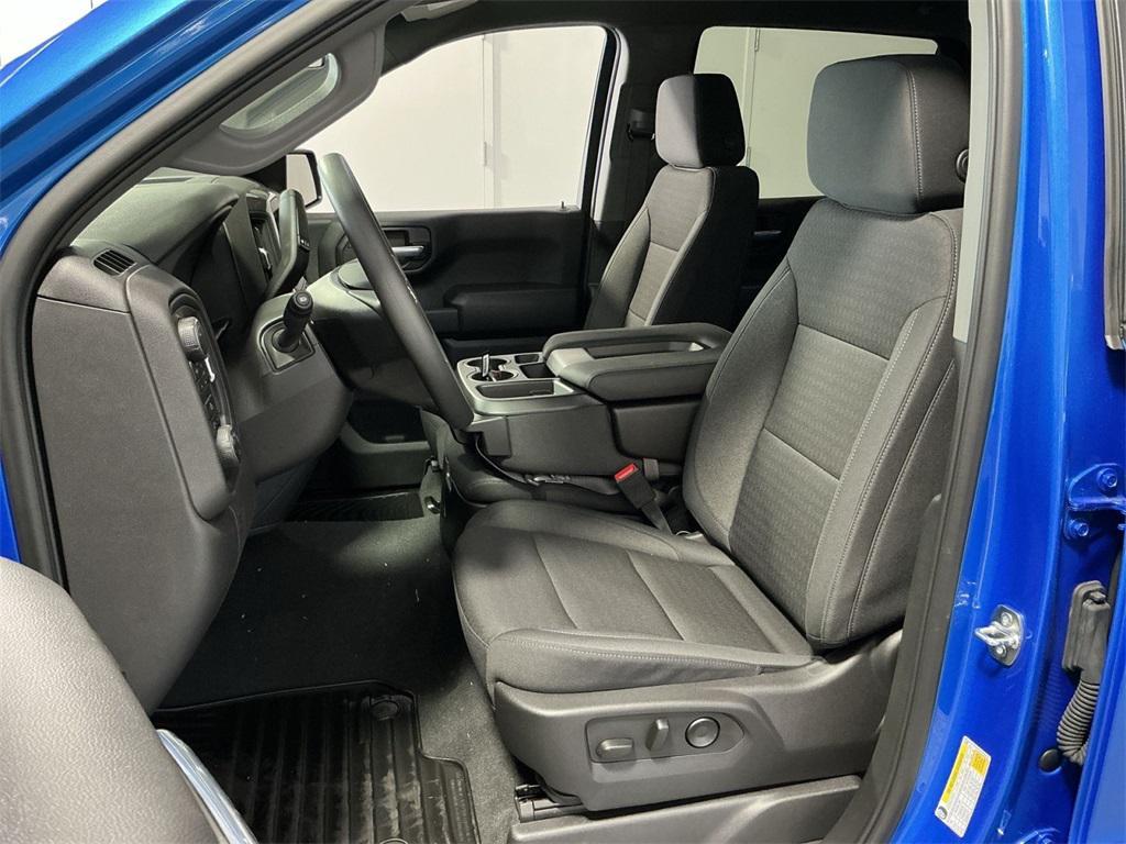 new 2025 Chevrolet Silverado 1500 car, priced at $44,734
