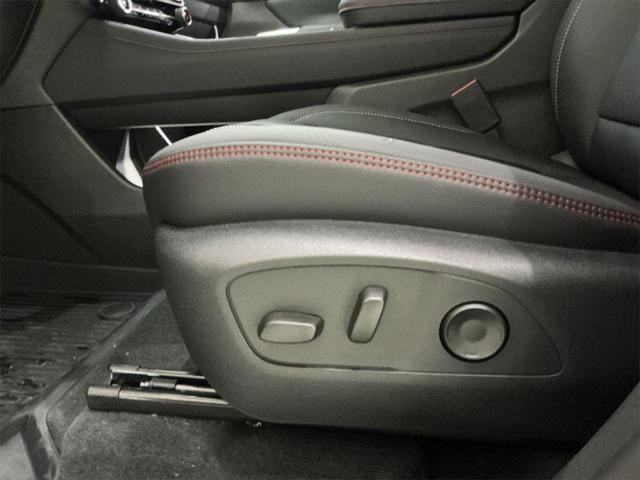 new 2025 Chevrolet Traverse car, priced at $55,945
