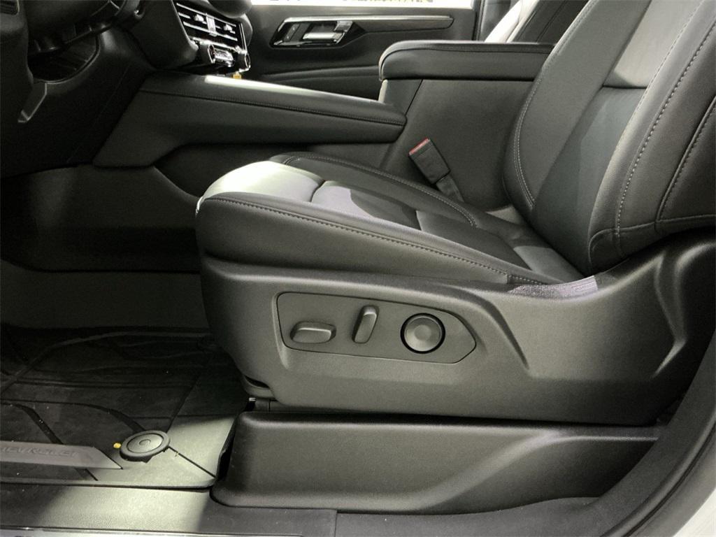 new 2025 Chevrolet Suburban car, priced at $72,764