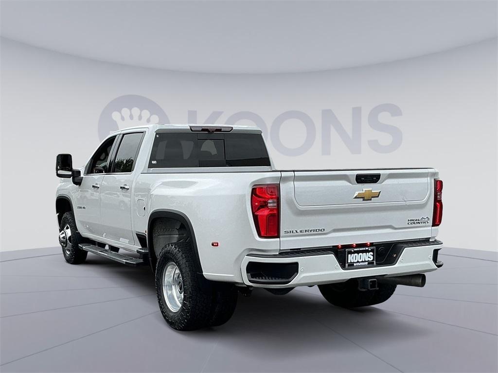 used 2023 Chevrolet Silverado 3500 car, priced at $60,000