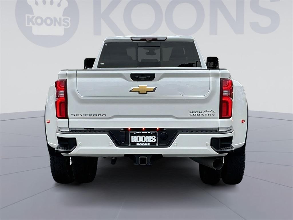 used 2023 Chevrolet Silverado 3500 car, priced at $60,000