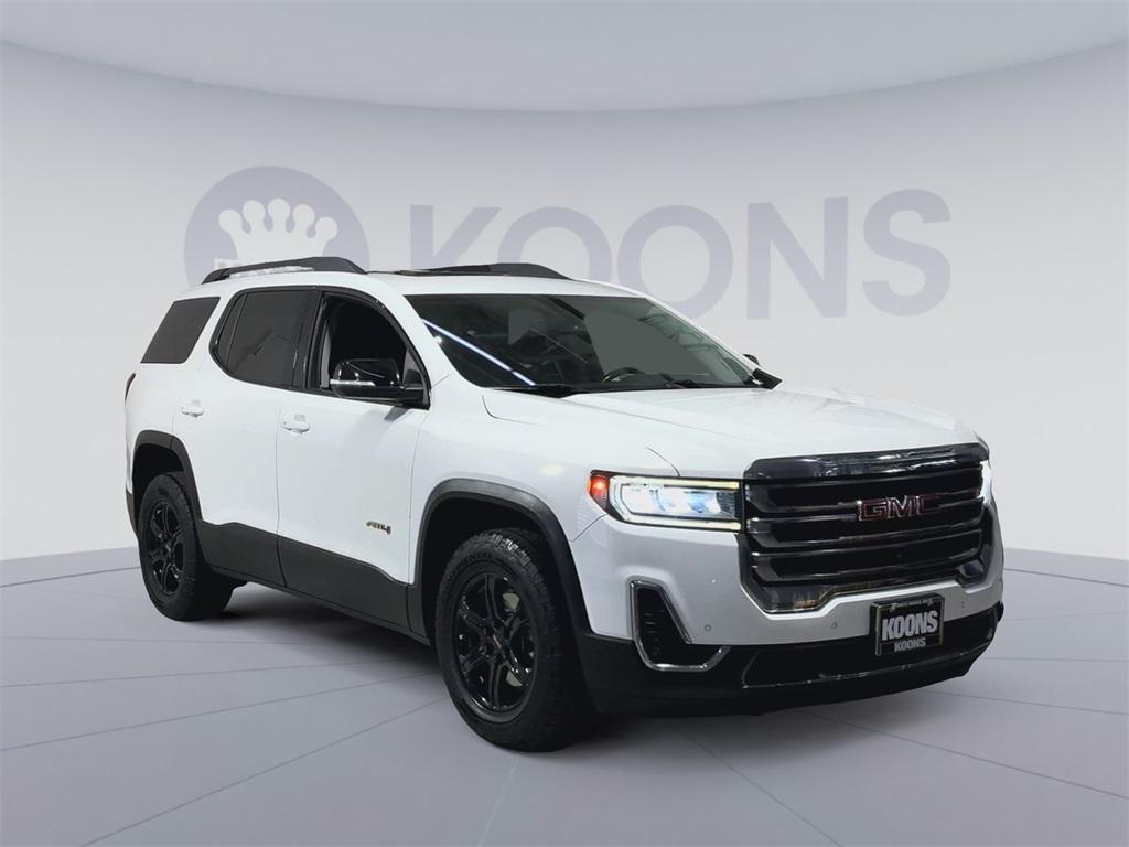 used 2022 GMC Acadia car, priced at $25,000