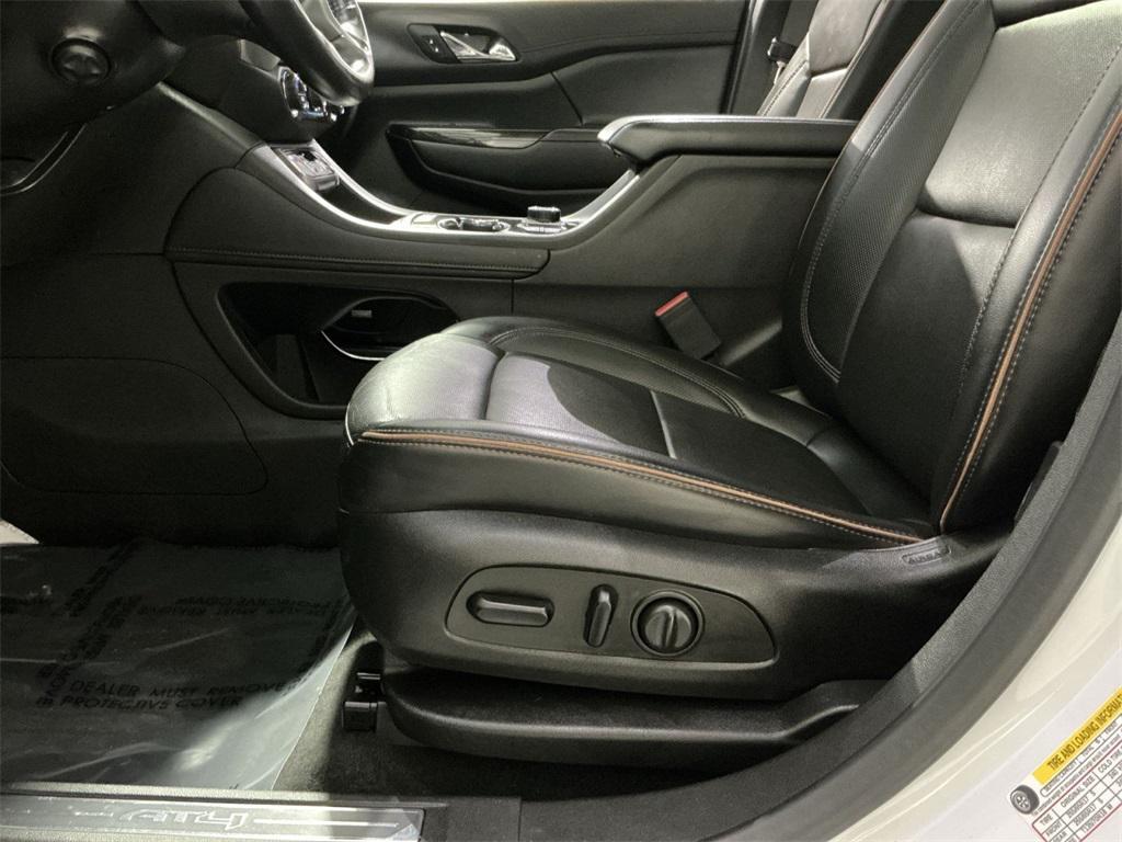 used 2022 GMC Acadia car, priced at $25,000