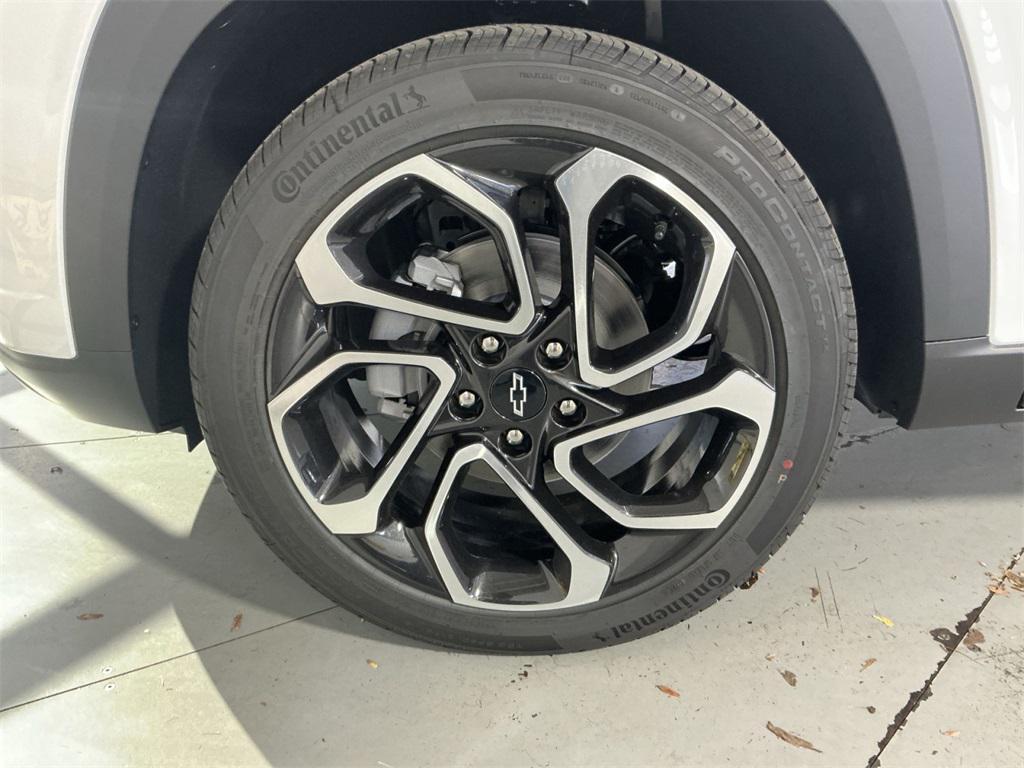 new 2026 Chevrolet Trax car, priced at $25,755