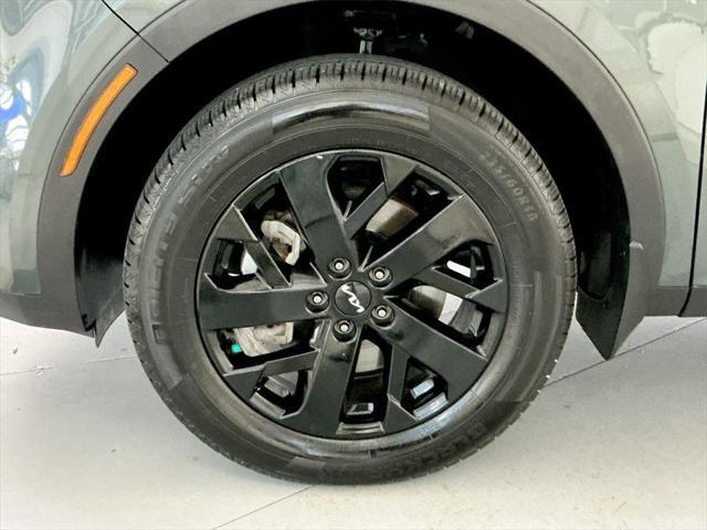 used 2023 Kia Sorento car, priced at $28,000