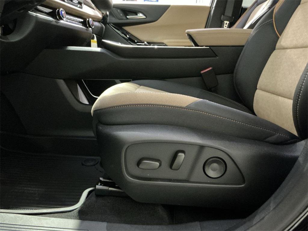 new 2026 Chevrolet Equinox car, priced at $32,140