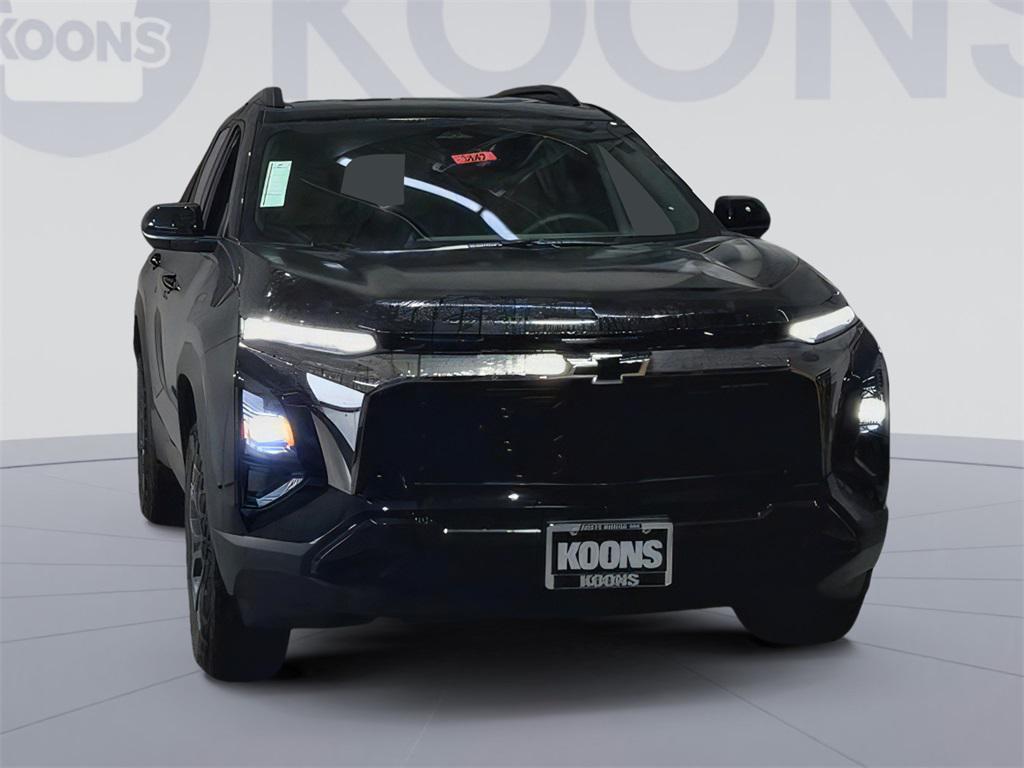 new 2026 Chevrolet Equinox car, priced at $32,140