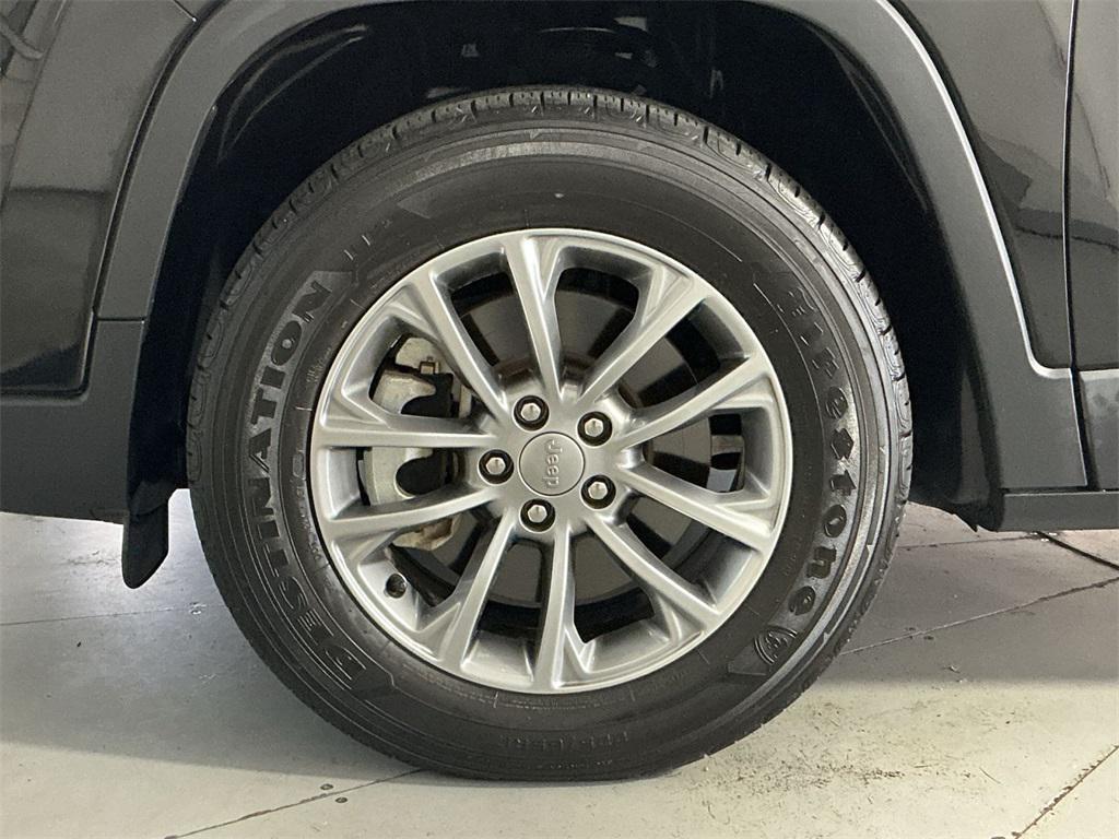 used 2022 Jeep Cherokee car, priced at $26,000