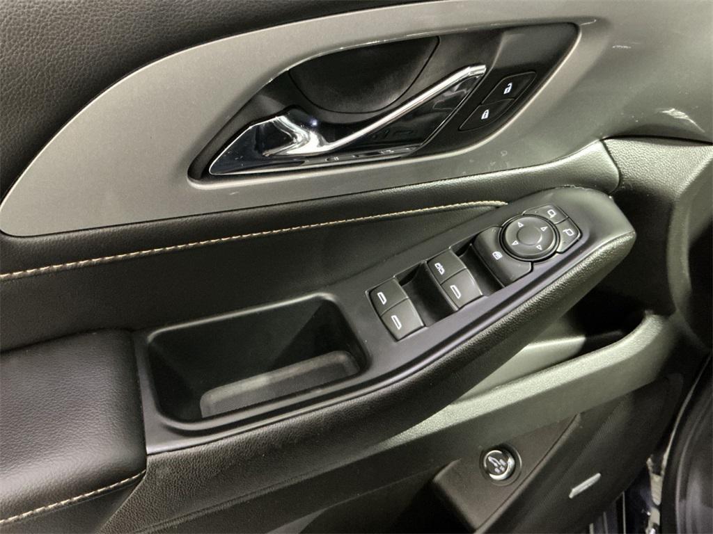 used 2021 Chevrolet Traverse car, priced at $24,000
