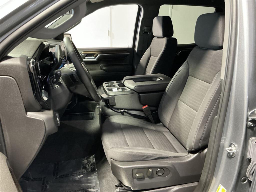 used 2024 Chevrolet Silverado 1500 car, priced at $37,000