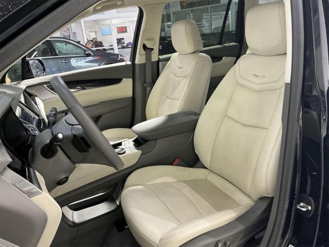 used 2022 Cadillac XT6 car, priced at $37,000