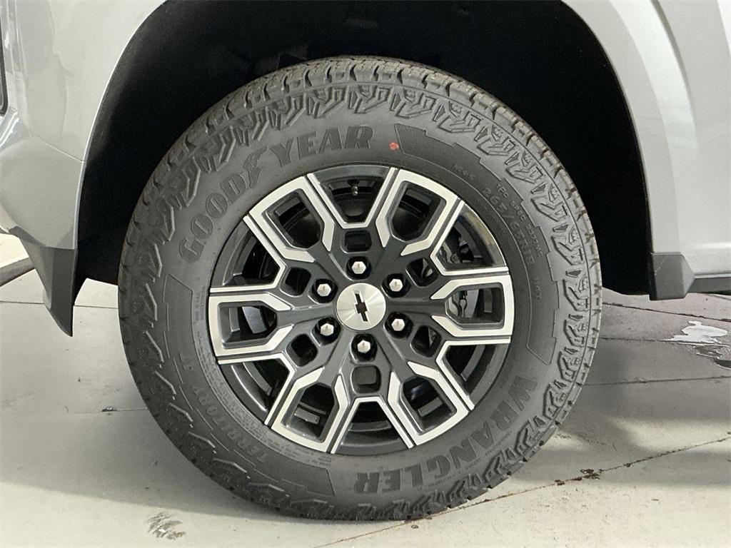 new 2026 Chevrolet Colorado car, priced at $43,529