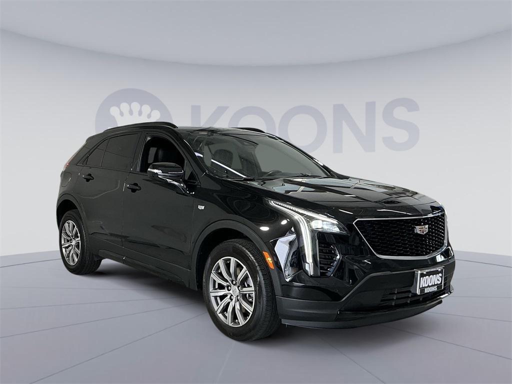 used 2023 Cadillac XT4 car, priced at $30,000