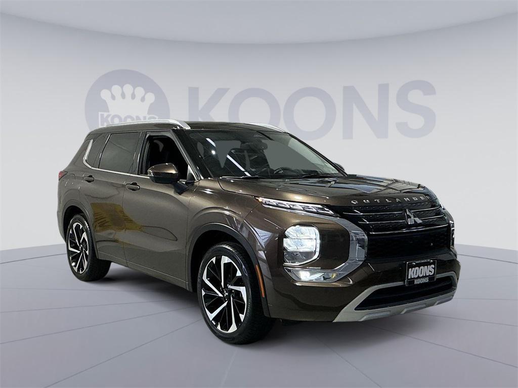 used 2023 Mitsubishi Outlander car, priced at $26,500