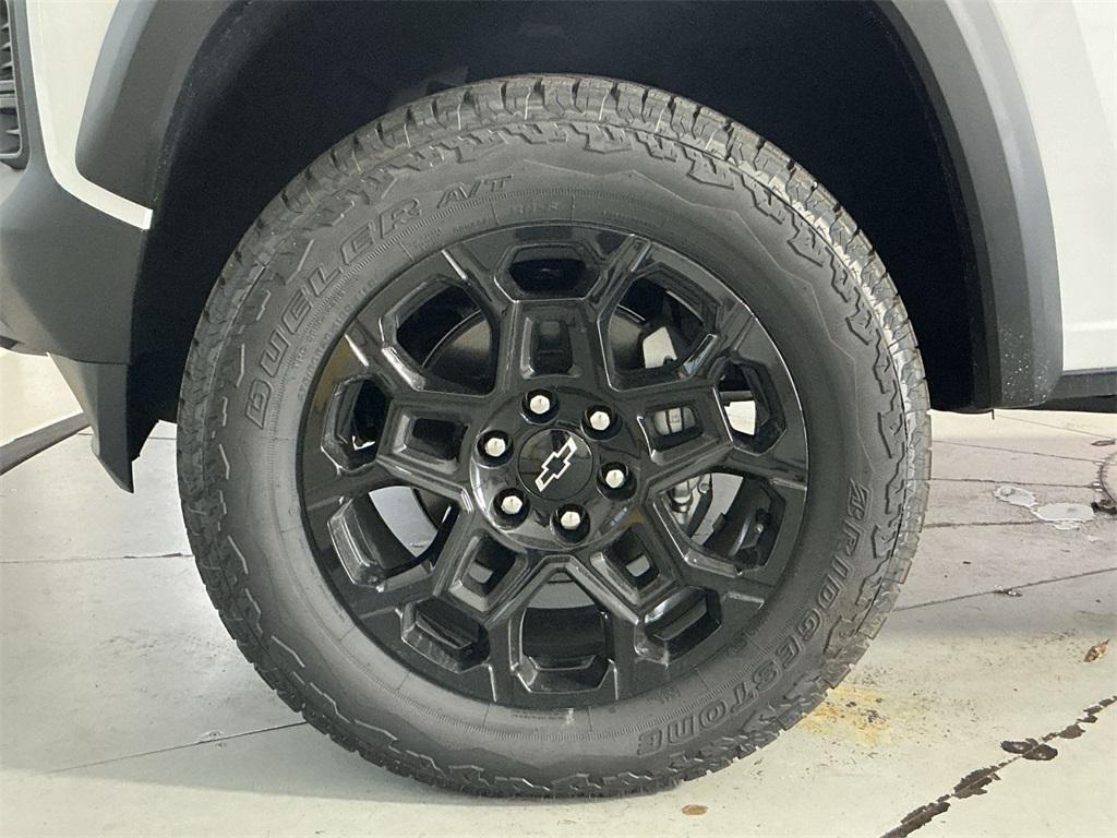 new 2026 Chevrolet Colorado car, priced at $43,004