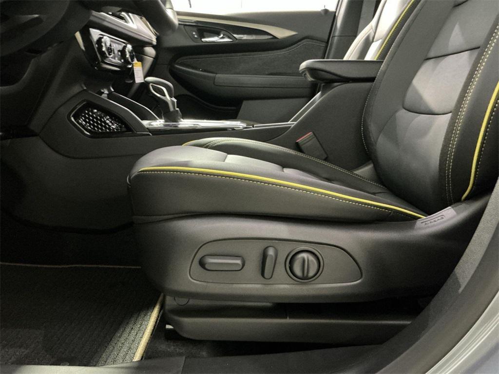 new 2026 Chevrolet TrailBlazer car, priced at $27,450