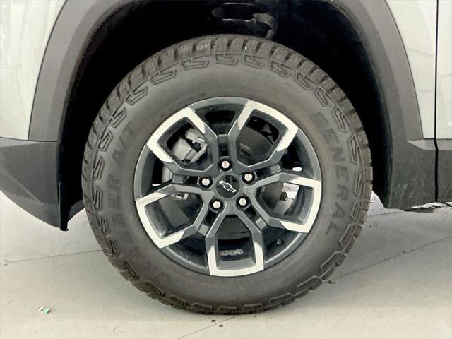 new 2026 Chevrolet Equinox car, priced at $34,245