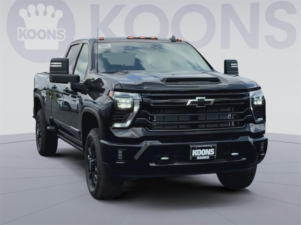 new 2025 Chevrolet Silverado 3500 car, priced at $80,538
