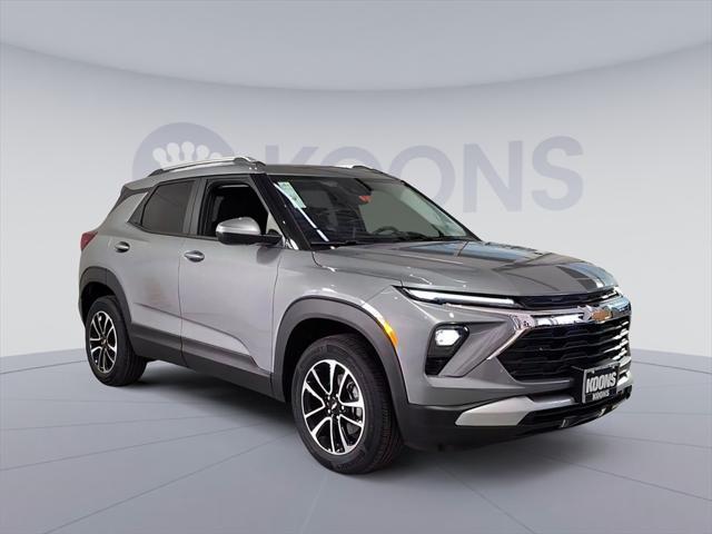 new 2025 Chevrolet TrailBlazer car, priced at $27,985