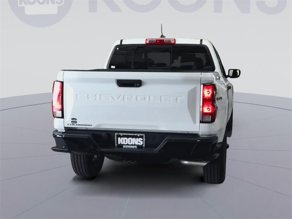 new 2026 Chevrolet Colorado car, priced at $31,404