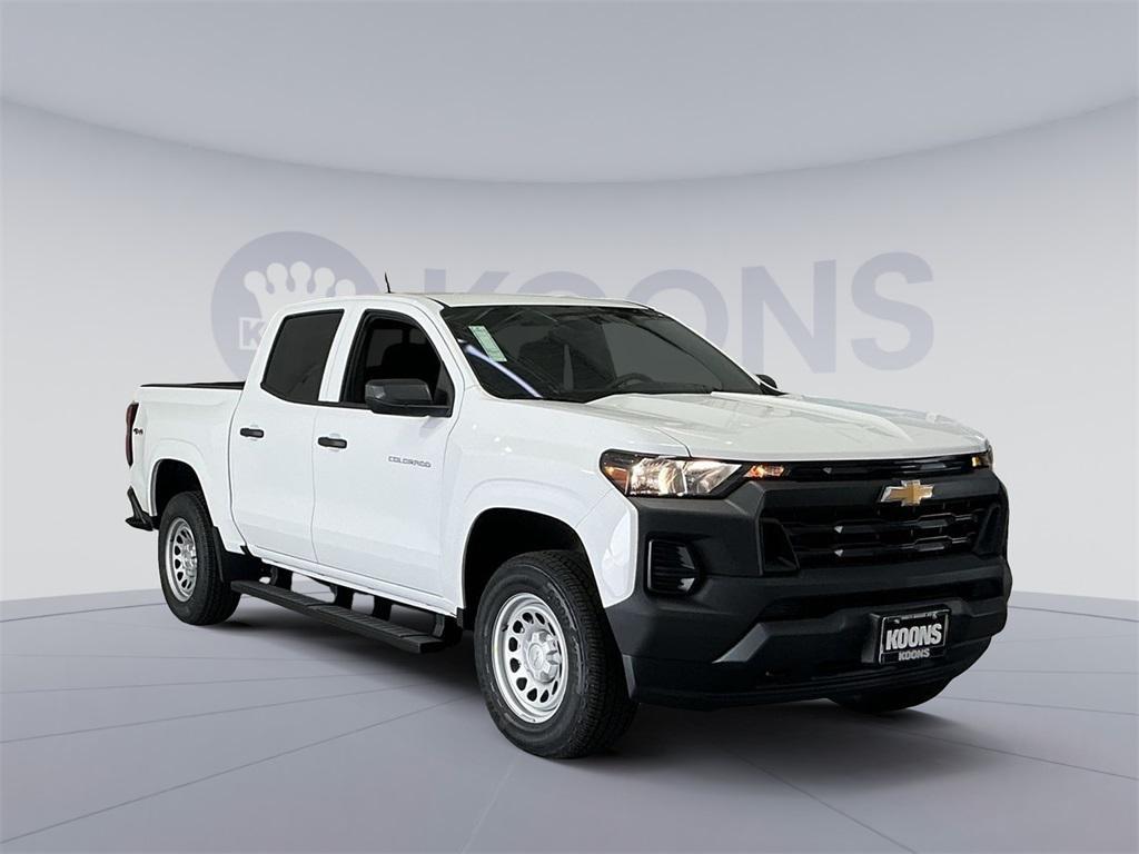 new 2026 Chevrolet Colorado car, priced at $31,404