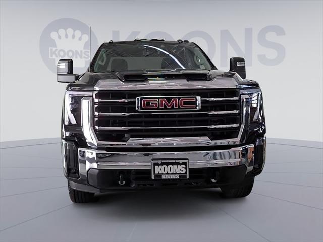 used 2024 GMC Sierra 2500 car, priced at $60,000