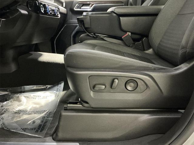 used 2023 GMC Sierra 1500 car, priced at $37,000
