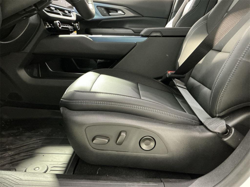 new 2026 Chevrolet Equinox EV car, priced at $37,690