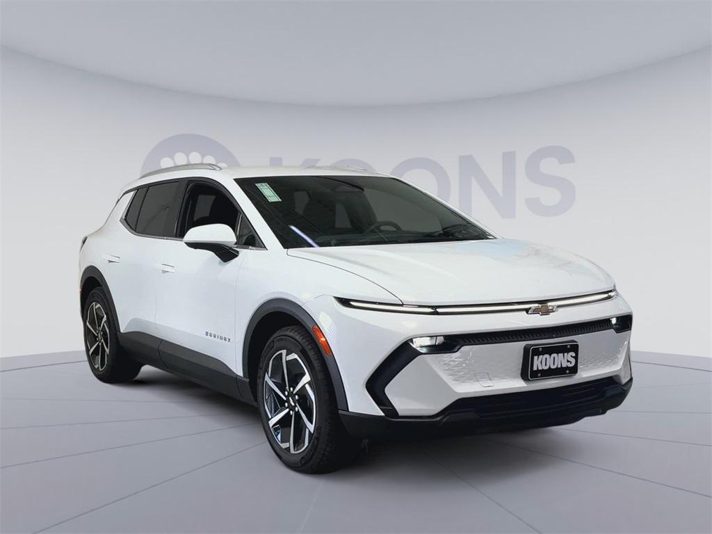 new 2026 Chevrolet Equinox EV car, priced at $37,690