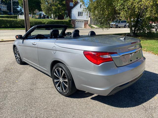 used 2013 Chrysler 200 car, priced at $9,999