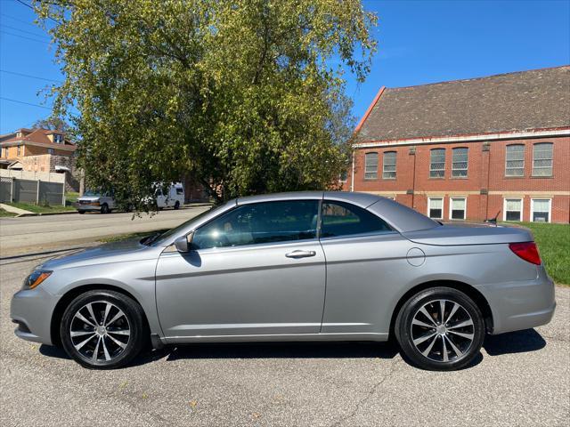 used 2013 Chrysler 200 car, priced at $9,999