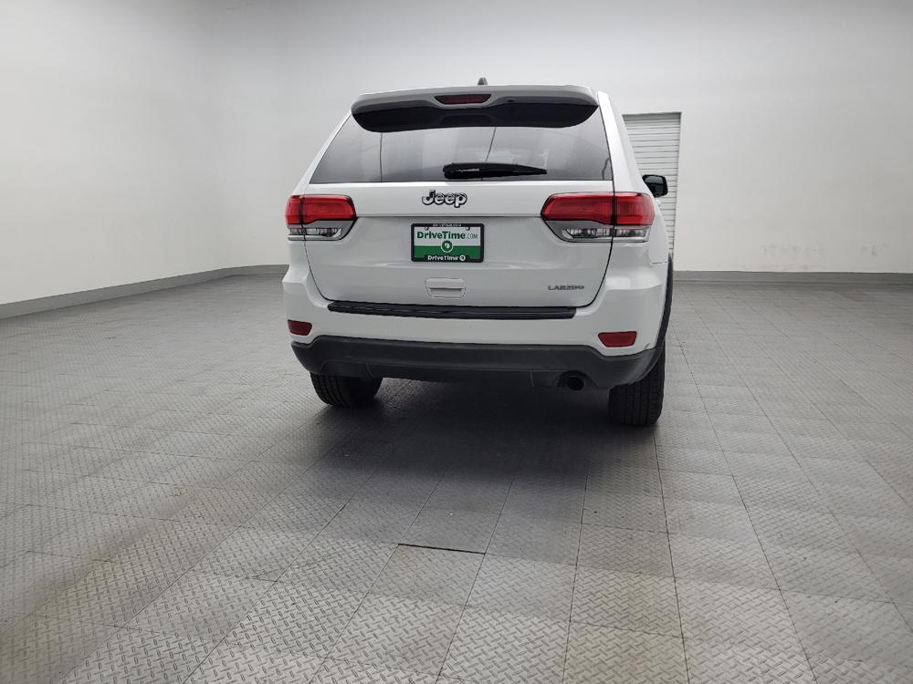 used 2016 Jeep Grand Cherokee car, priced at $18,495
