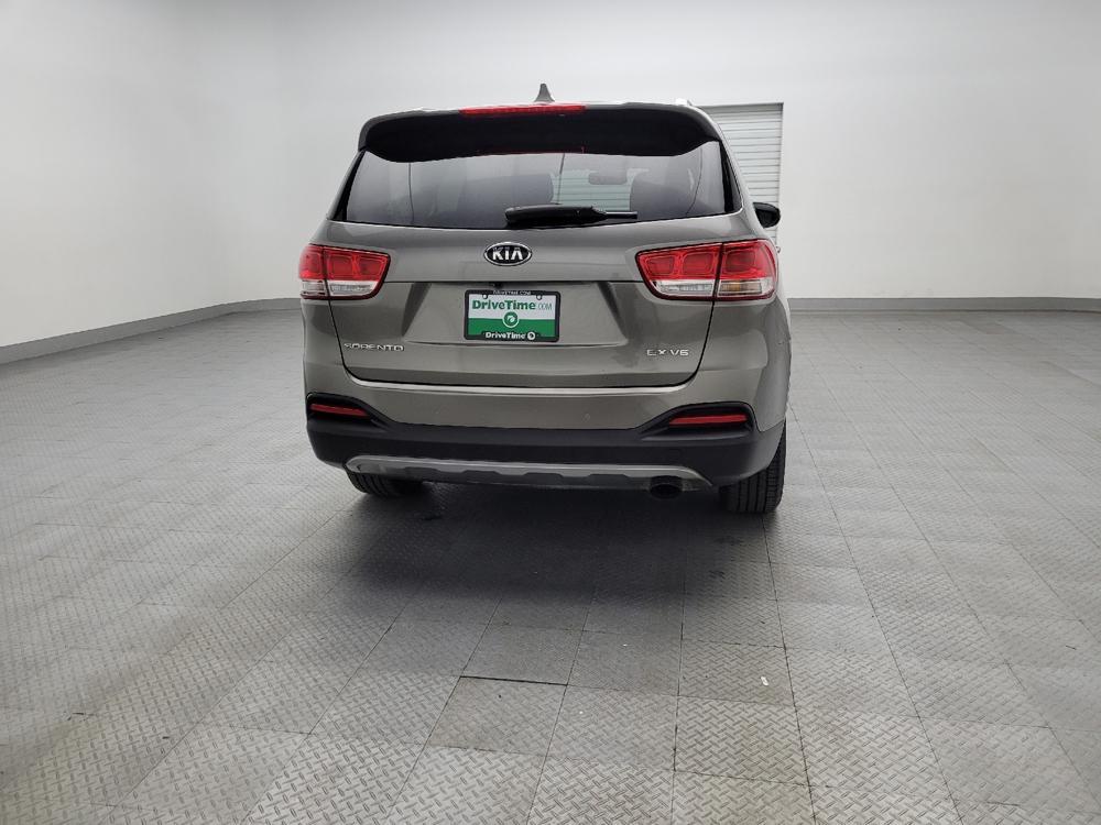used 2016 Kia Sorento car, priced at $15,595