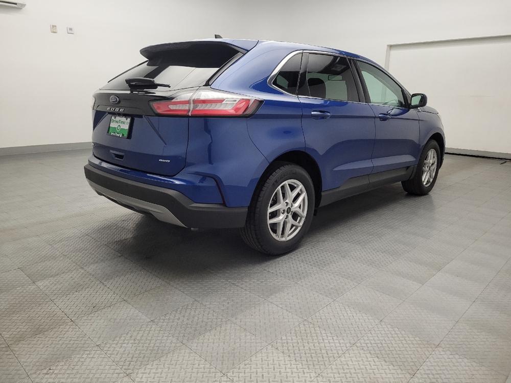 used 2024 Ford Edge car, priced at $31,295
