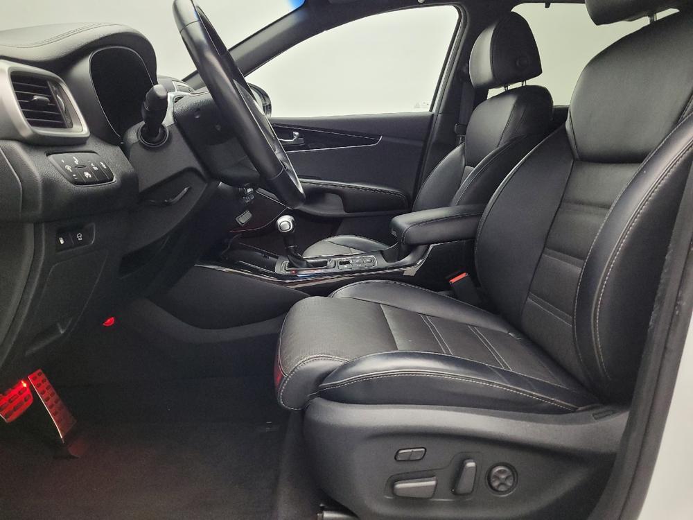 used 2019 Kia Sorento car, priced at $25,695