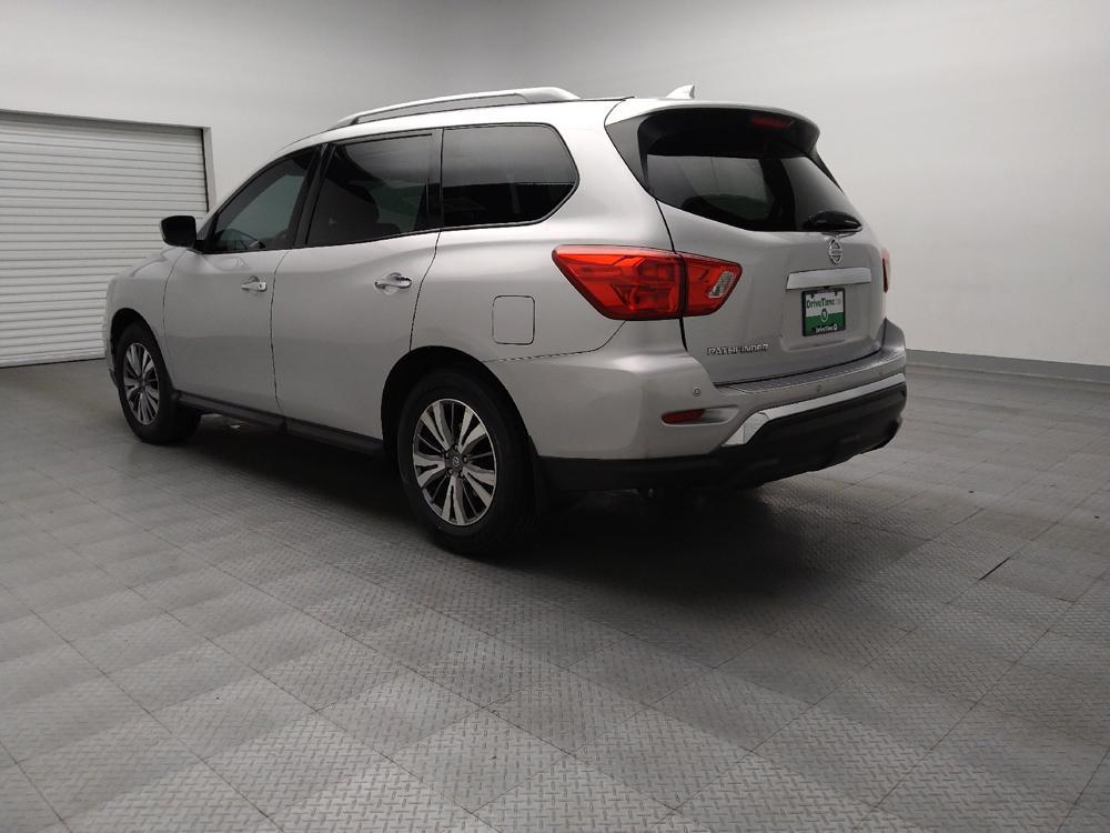 used 2020 Nissan Pathfinder car, priced at $19,095