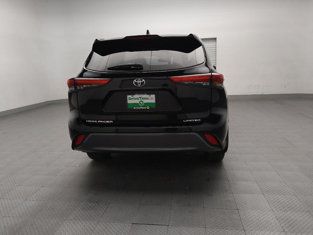 used 2020 Toyota Highlander car, priced at $27,895