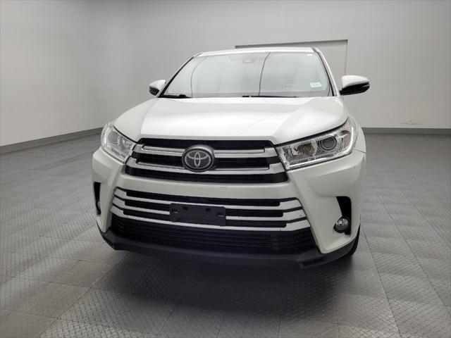 used 2019 Toyota Highlander car, priced at $27,995