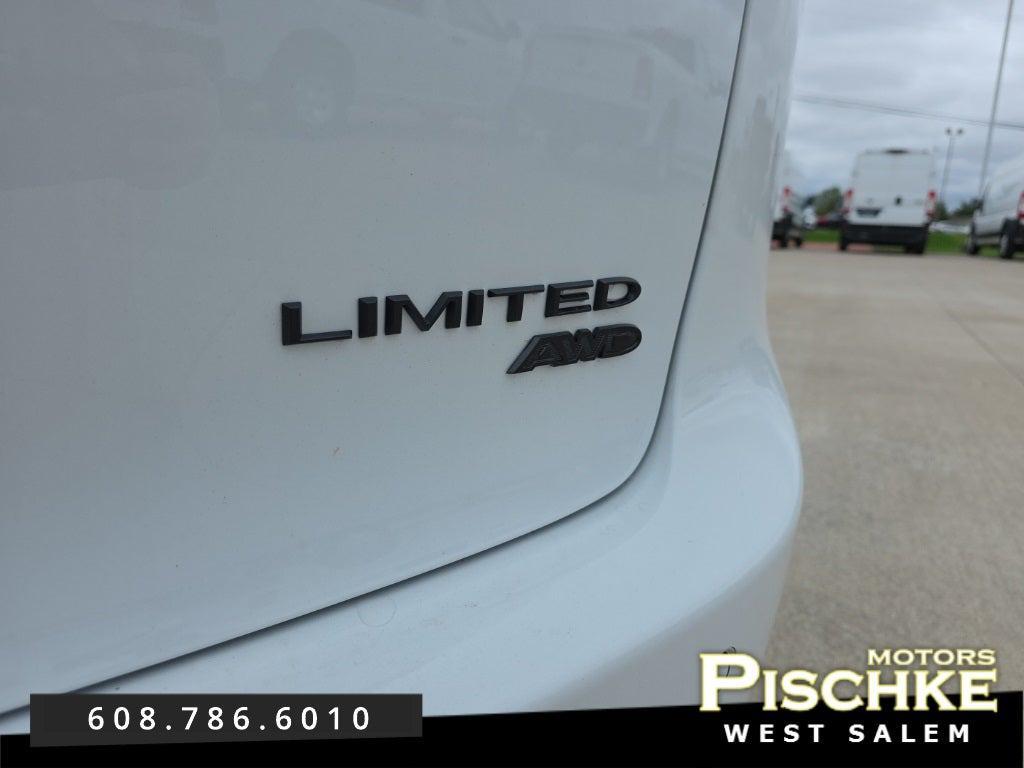 new 2026 Chrysler Pacifica car, priced at $53,930