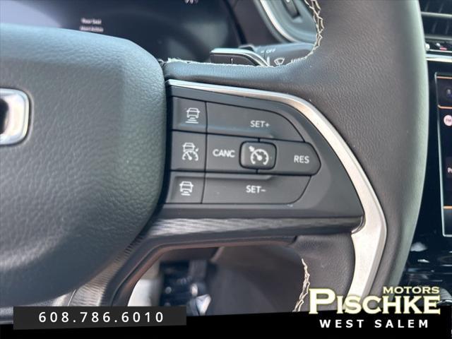 used 2024 Jeep Grand Cherokee car, priced at $38,570