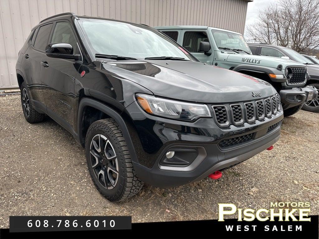 used 2025 Jeep Compass car, priced at $27,990