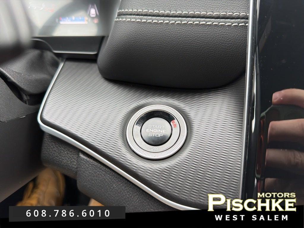 used 2025 Jeep Grand Cherokee car, priced at $37,579